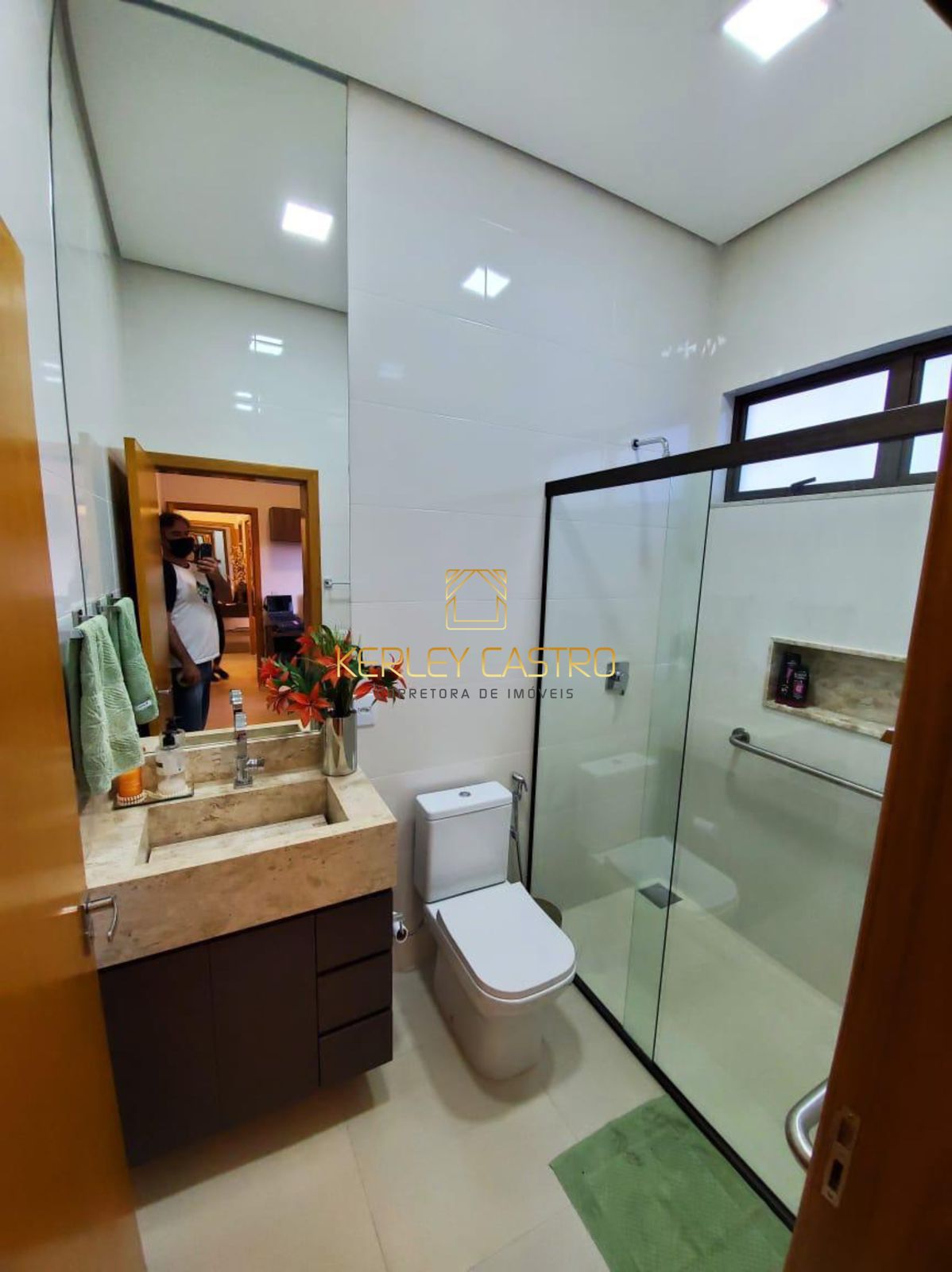 VENDO MARAVILHOSA CASA DE ALTO PADRÃO em NOVA LIMA-MG 